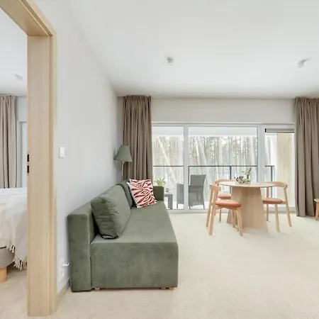 Apartment Uk Cin Near Beach And Pool, Cleaning Included
