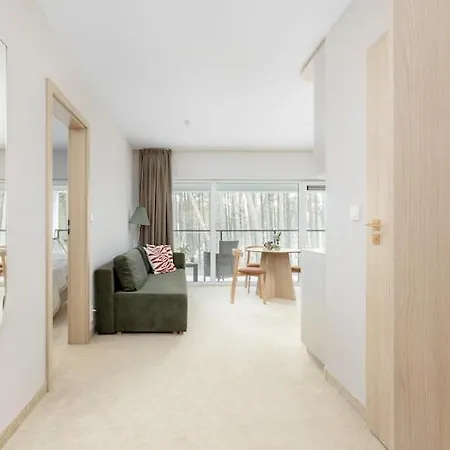 Apartment Uk Cin Near Beach And Pool, Cleaning Included Apartamento Łukęcin
