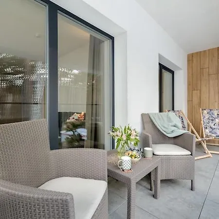 Apartment Uk Cin Near Beach And Pool, Cleaning Included *